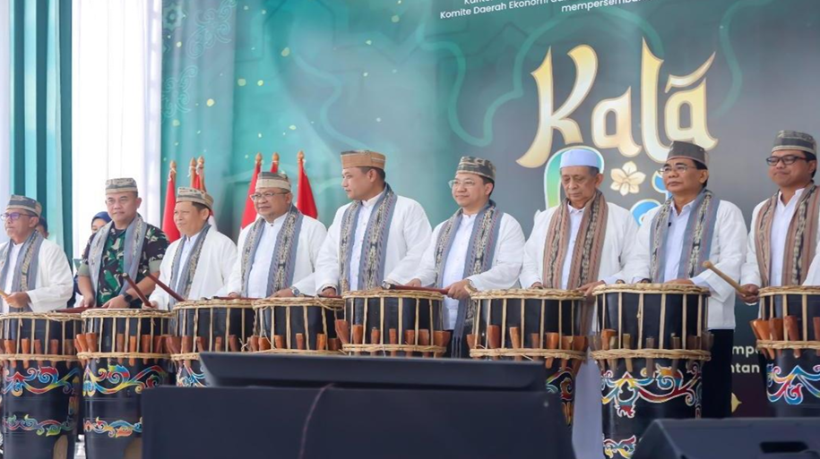 KEGIATAN KALTIM HALAL FESTIVAL (KALAFEST)
