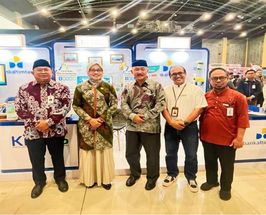 ACARA KALTIM EXPO 2023 PEMBUKAAN BOOTH KDEKS