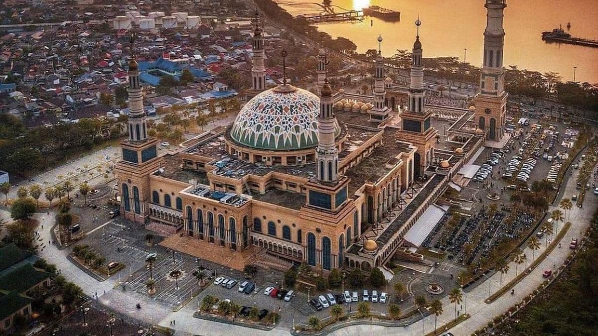 Mendorong Pertumbuhan Ekonomi dan Keuangan Syariah Kalimantan Timur